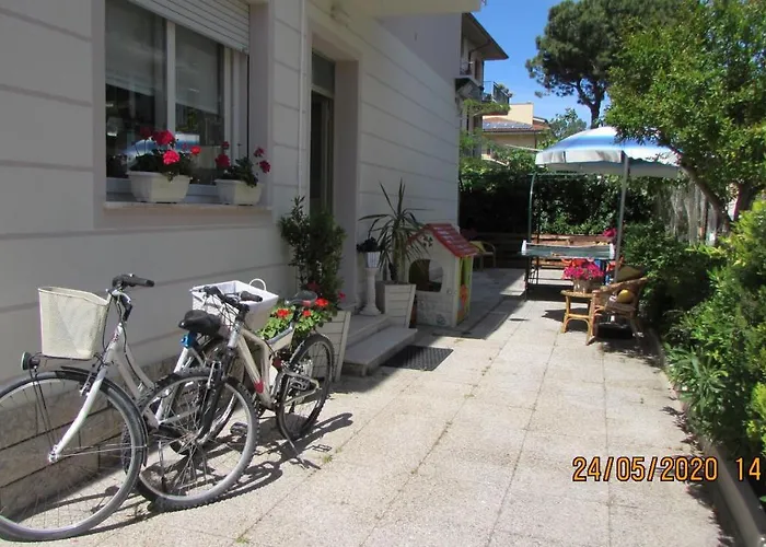 Lambusta Couette-café 3*